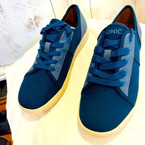 Vionic Pisces  Blue Canvas Sneakers Lace Up Casual Shoes - Women's Size 8.5